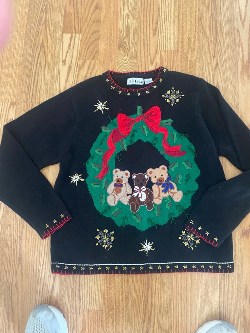 BP. Design Black Holiday Wreath Teddy Sweater